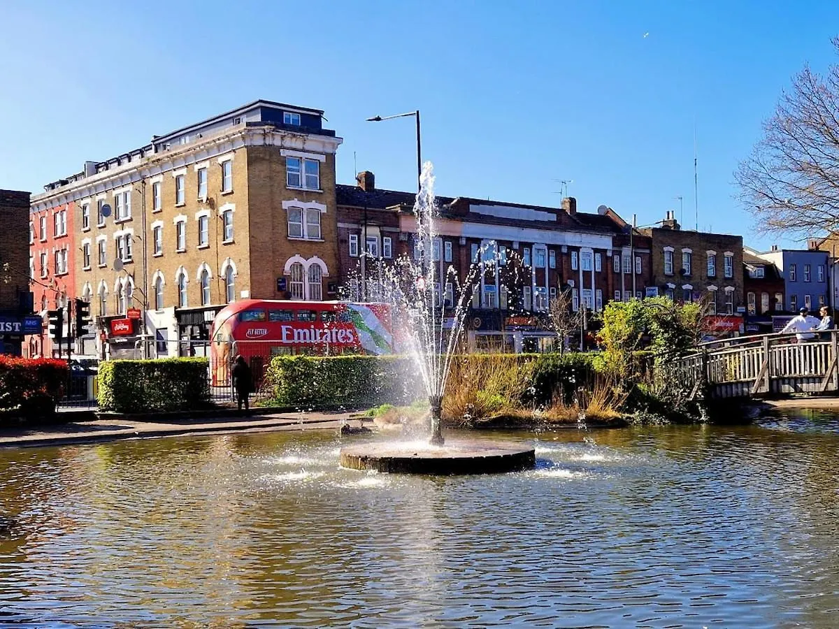 Two Bedroom Apartment By Brookland Stays Serviced Accommodation Short Lets London With Free Wifi United Kingdom