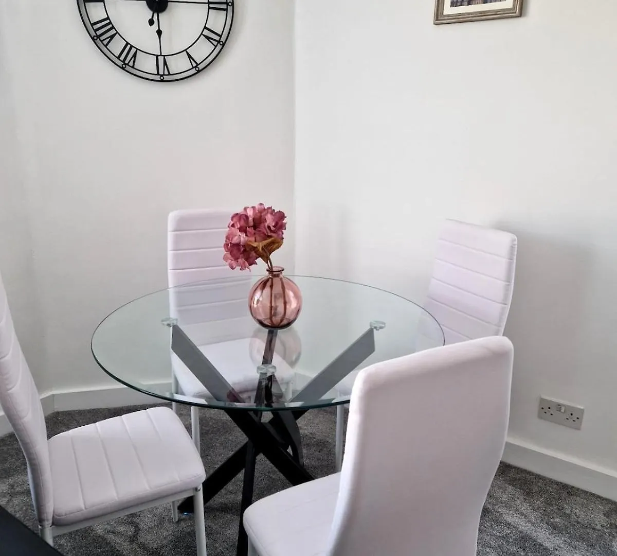 Two Bedroom Apartment By Brookland Stays Serviced Accommodation Short Lets London With Free Wifi